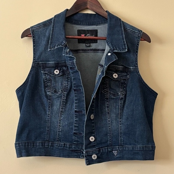 Guess Jackets & Blazers - Guess|Super Cute Dark Blue Jean Denim Vest Sz XL Western Rodeo Stampede Layering